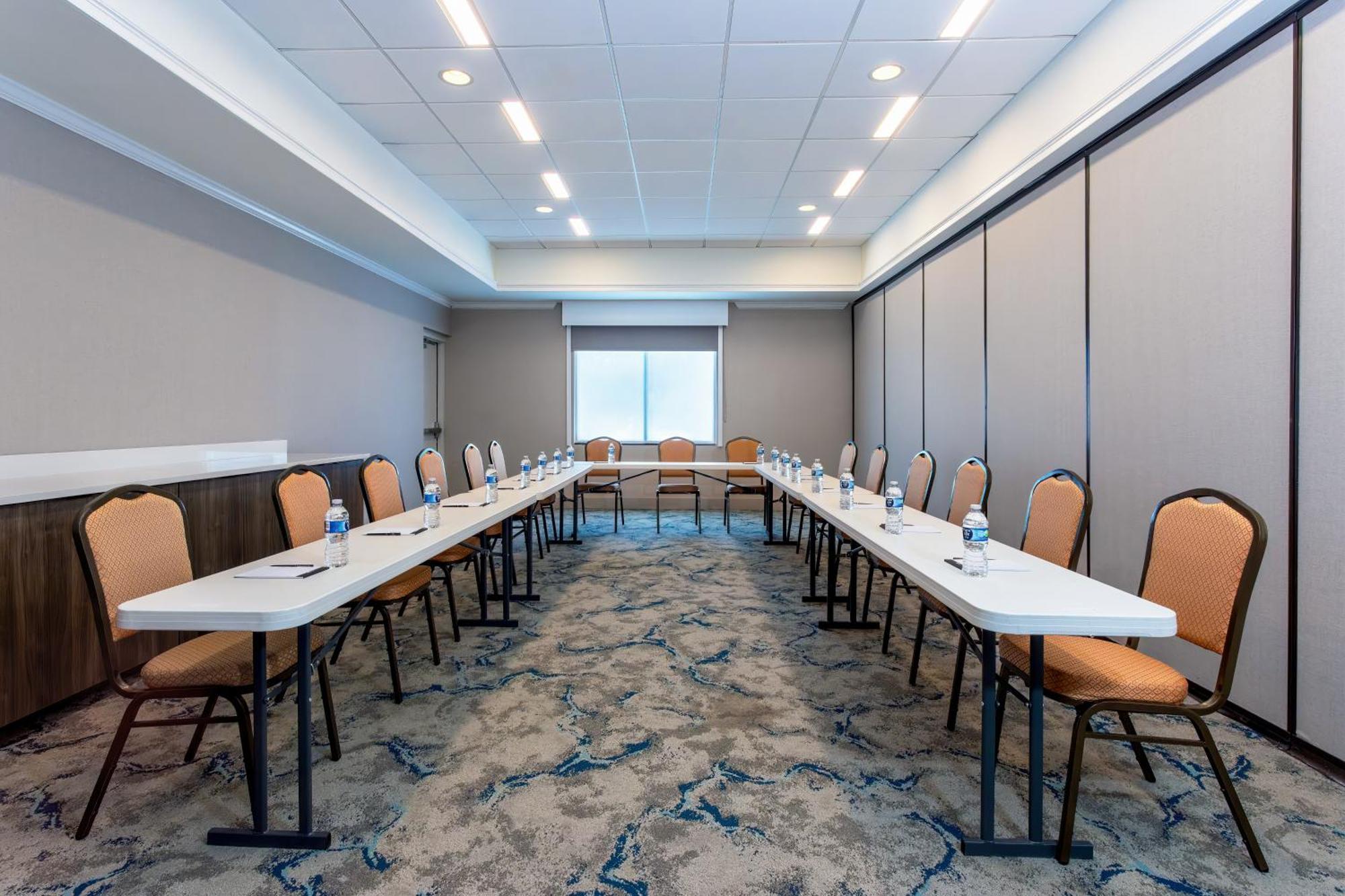Hilton Garden Inn Tampa Northwest/Олдсмар Екстериор снимка